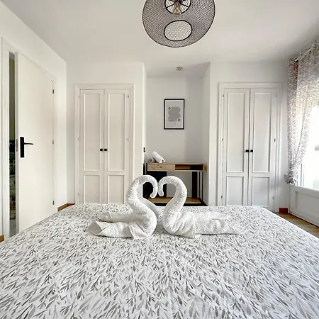Belgravia Club, Marina Tatil Evi