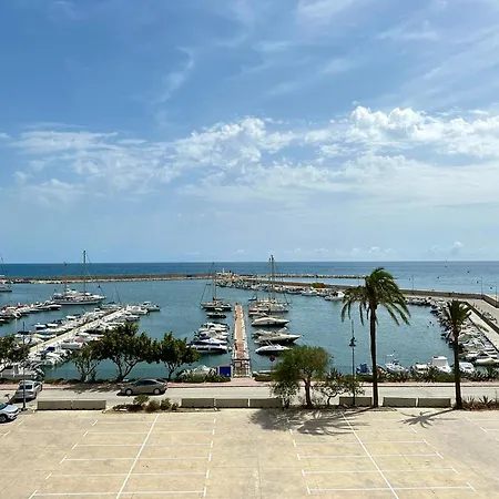 Belgravia Club, Marina Tatil Evi Estepona