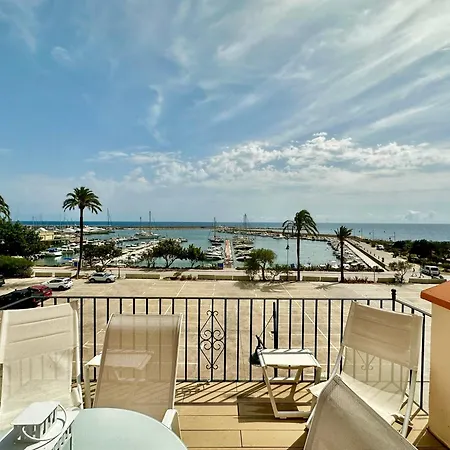 Belgravia Club, Marina 度假居 *
