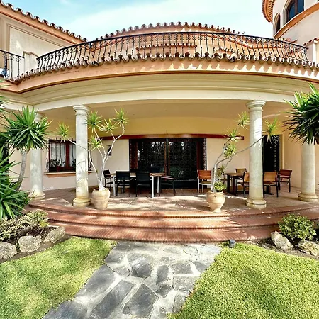度假居 Belgravia Club, Marina *
