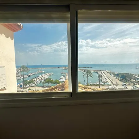 Belgravia Club, Marina 度假居 埃斯特波纳