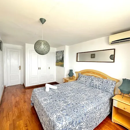 Belgravia Club, Marina Holiday home